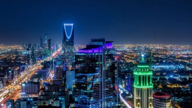 السعودية تفرض رسماً بنسبة 2% على تملك غير السعوديين للعقارات في 4 مدن