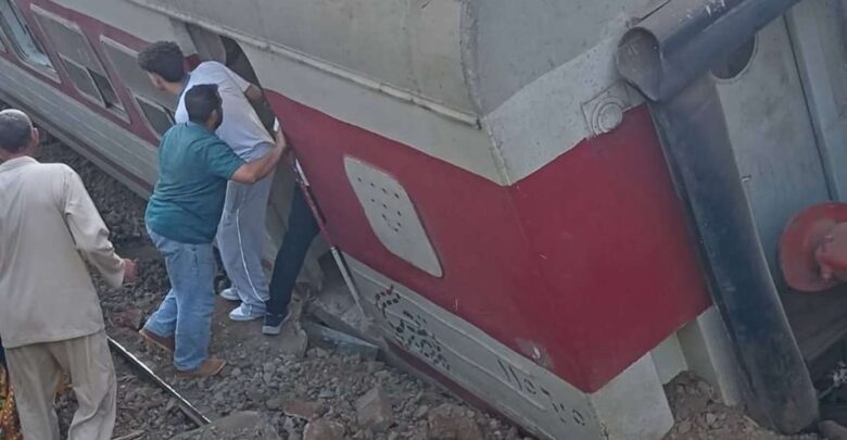 السكة الحديد تكشف تفاصيل خروج عربة من القطار 450 عن القضبان بالغربية