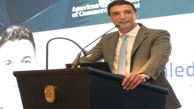«الصناعة» تجتمع بشركات السكر لدعم استدامة الإنتاج وتحقيق الاكتفاء الذاتي