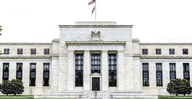 الفيدرالي الأمريكي: لا نتوقع ارتفاعًا مستمرًا لأسعار الطاقة رغم توترات الشرق الأوسط