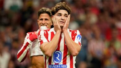 برشلونة يتخذ موقفًا بعد هجوم أتلتيكو مدريد الجديد بسبب ألفاريز
