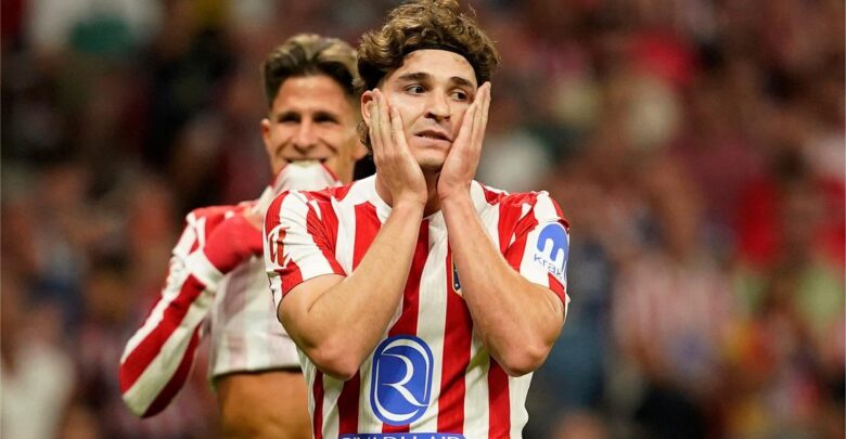 برشلونة يتخذ موقفًا بعد هجوم أتلتيكو مدريد الجديد بسبب ألفاريز