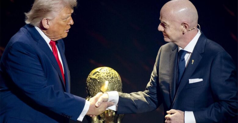بسبب ترامب.. 50 نائبًا أوروبيًا يطالبون بالتحقيق مع رئيس فيفا والتهديد بإيقافه