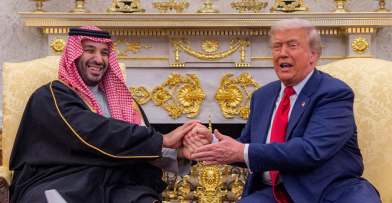 بن سلمان وترامب يستعرضان المحادثات الأمريكية الإيرانية ويؤكدان على أمن الملاحة البحرية