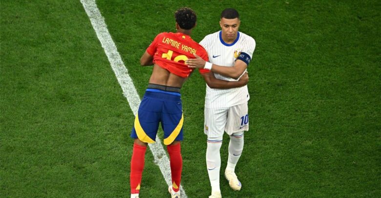 تشكيل مباراة فرنسا وإسبانيا في كأس العالم.. مبابي يواجه لامين يامال