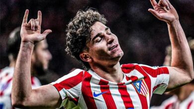 تمهيدًا لرحيله إلى برشلونة.. أتلتيكو مدريد يحدد بديل جوليان ألفاريز