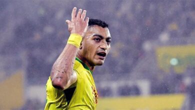 خاص | أزمة مالية وراء غياب مصطفى محمد عن تدريبات نانت