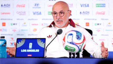 دي لا فوينتي يتغنى بـ ميسي بعد أدائه مع الأرجنتين في كأس العالم