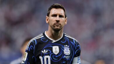ديكو يغازل ميسي بعد تألقه في كأس العالم: سيظل جزءًا من برشلونة
