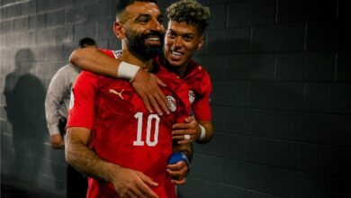 ديلي ميل: إمام عاشور نجم صاعد يضيء سماء كأس العالم.. ودموع الفرح تنهمر من قلب صلاح البطل