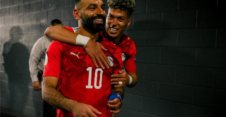 ديلي ميل: إمام عاشور نجم صاعد يضيء سماء كأس العالم.. ودموع الفرح تنهمر من قلب صلاح البطل