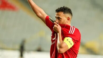 رئيس الرياض يكشف آخر تطورات صفقة تريزيجيه من الأهلي
