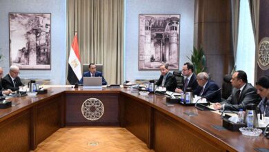 رئيس الوزراء: إدراج 20 شركة بالقيد المؤقت ضمن برنامج الطروحات
