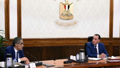 رئيس الوزراء يستعرض مع وزير الدولة للإعلام آليات تنفيذ تكليفات الرئيس السيسي