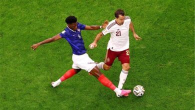 رجل مباراة إسبانيا وفرنسا في كأس العالم
