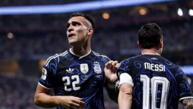 سكالوني بعد التأهل لنهائي كأس العالم: لاعبو الأرجنتين لا يتوقفون عن إبهاري
