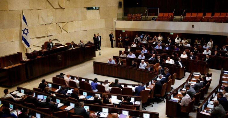 صحيفة إسرائيلية تكشف موعد حل الكنيست وإجراء الانتخابات.. تفاصيل