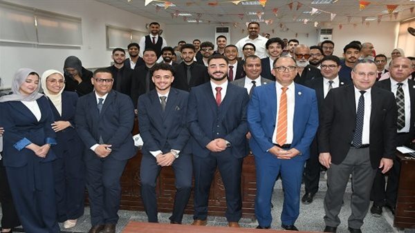 طفرة رقمية شاملة داخل جامعة العاصمة.. وزير التعليم العالي يفتتح المعمل وغرفة العمليات وتطوير النادي الرياضي