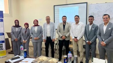 طلاب جامعة القاهرة الجديدة يطورون أول ماكينة مصرية للحام PCB