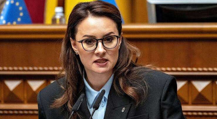 عاجل.. البرلمان الأوكراني يقبل استقالة رئيسة الوزراء يوليا سفيريدينكو
