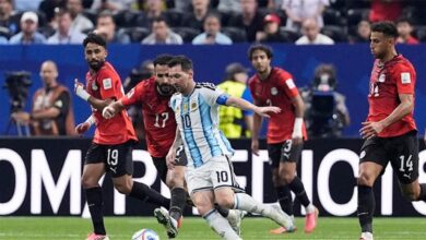 "فوت ميركاتو" يشيد بنجم منتخب مصر: أصبح حديث الساعة بعد كأس العالم