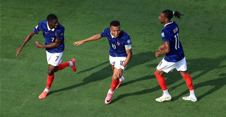 فيديو | أوليس يتألق ومبابي يقود فرنسا لدور الـ 16 بكأس العالم بثلاثية أمام السويد