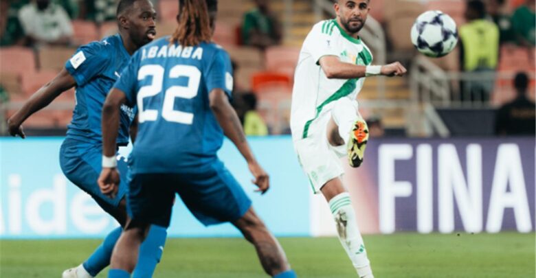فيديو.. الأهلي السعودي يعلن رحيل رياض محرز رسميًا