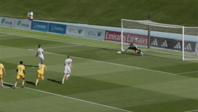 فيديو | بداية غريبة لمشروع مورينيو.. ضربة جزاء في الدقيقة الأولى من مباراة ريال مدريد الودية