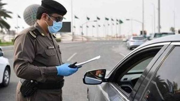 قبل تطبيق الغرامة.. خطوات تجديد رخصة القيادة في السعودية 2026