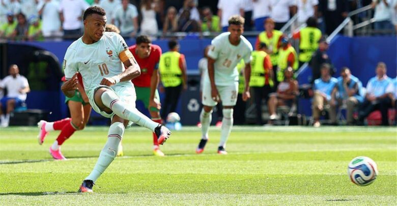 مبابي يبرر إهداره ضربة الجزاء في مباراة فرنسا والمغرب