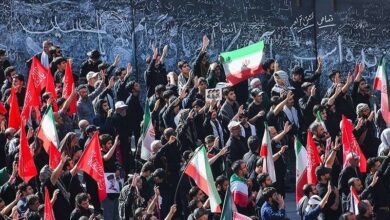 ملايين الإيرانيين يشاركون في صلاة الجنازة على المرشد الإيراني علي خامنئي في طهران.. فيديو