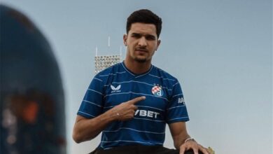 من هو الجزائري منصف بقرار مهاجم الأهلي المنتظر؟