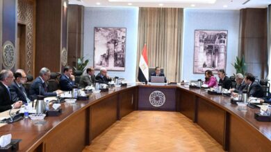 منافذ لمدة 30 يوما.. الحكومة تعلن عن برنامج وطني لخفض الأعباء المعيشية