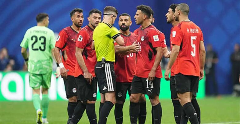 نجم هولندا السابق: مصر لم تتعرض للظُلم أمام الأرجنتين.. وإشادة خاصة بنجم الفراعنة