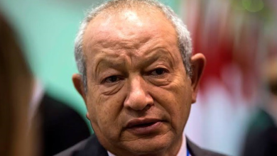 نجيب ساويرس: الذهب سيظل ملاذا آمنا.. وتقلباته الأخيرة مرتبطة بالحرب وتوقعات الفائدة