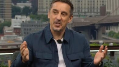 نيفيل يسخر من ترامب بعد إهدار ميسي ضربة جزاء الأرجنتين أمام مصر