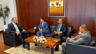 وزير البترول يبحث مع الرئيس التنفيذي لشركة مناجم الفوسفات الأردنية تعزيز التعاون في الصناعات التعدينية