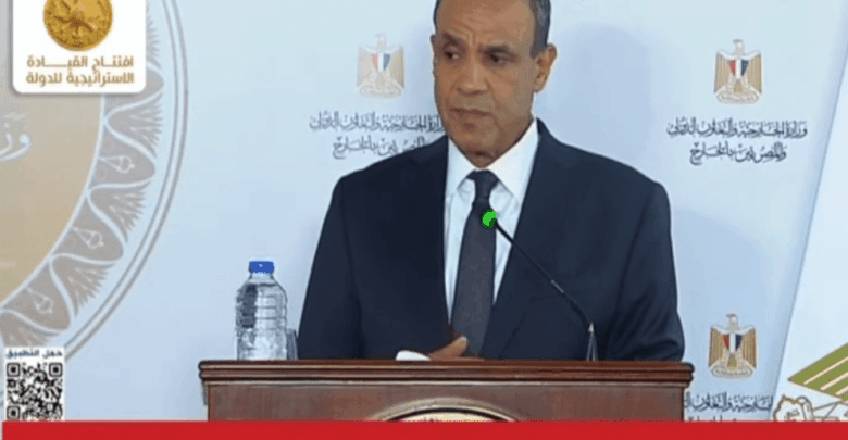 وزير الخارجية: مصر خسرت 10.5 مليارات دولار بسبب تأثر الملاحة في قناة السويس