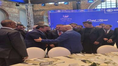 وزير النقل يلتقي نائب الرئيس التركي في إسطنبول ويؤكد عمق العلاقات المصرية التركية