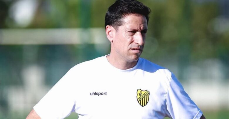 وكيل بابلو فرانكو مدرب المغرب الفاسي يكشف لـ"بطولات" حقيقة مفاوضات الزمالك