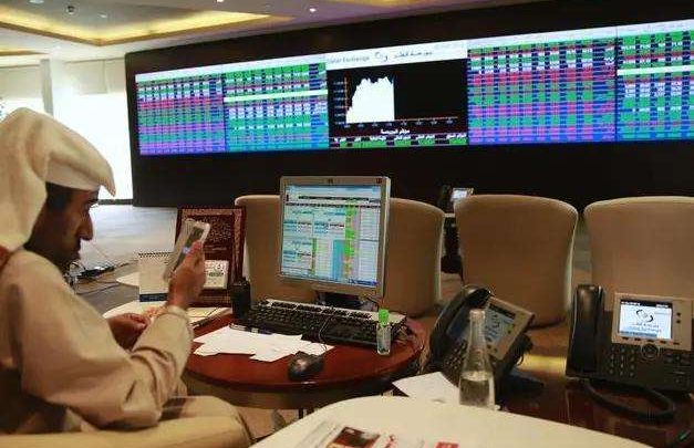أسواق الإمارات تميل للاستقرار.. وتراجع في الكويت وقطر مع بداية تداولات الأسبوع