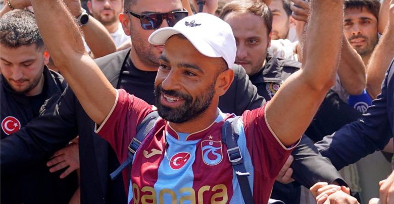 "أكبر من مجرد لاعب".. أسطورة فناربخشة يوضح أهمية توقيع محمد صلاح مع طرابزون سبور