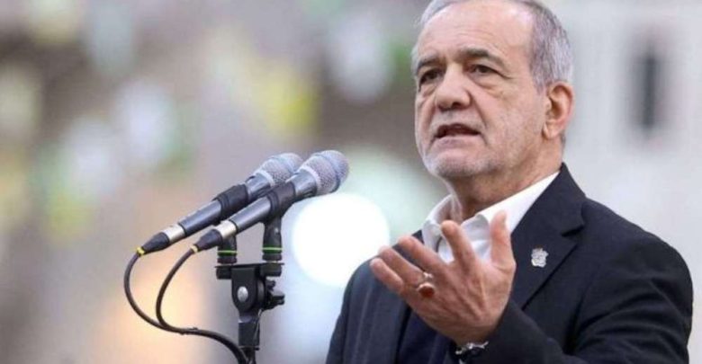 الرئيس الإيراني: خططوا للسيطرة على إيران خلال 48 ساعة كما حدث في سوريا