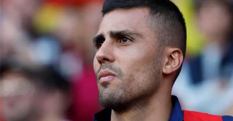 برشلونة يترقب مباراة الأهلي من أجل رودري