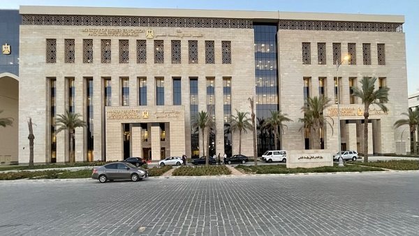 تحذير عاجل للطلاب.. التعليم العالي تكشف طرق كشف الكيانات الوهمية قبل إعلان نتيجة تنسيق الجامعات 2026