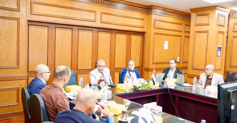 تحويل المخلفات إلى طاقة.. القومي لبحوث الإسكان يناقش وضع خطة متكاملة للمدن الجديدة