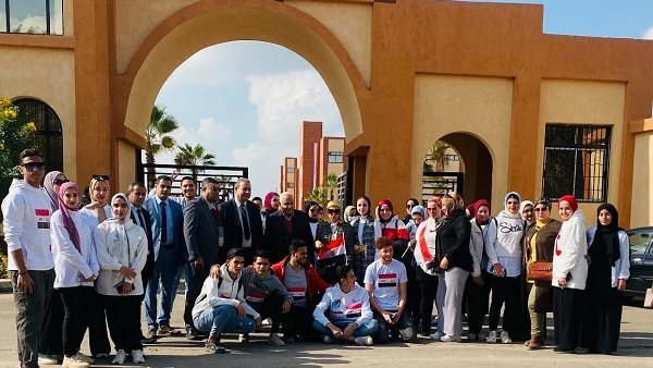 جامعة الصالحية الجديدة تعلن عن حاجتها إلى أطباء للعمل بالجامعة.. تعرف على الشروط والمؤهلات المطلوبة