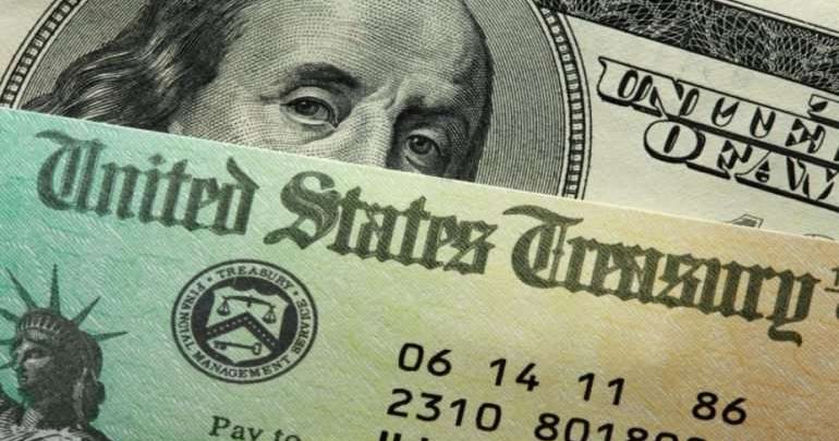 خبير: ارتفاع عوائد السندات الأمريكية مستمر.. والذهب والبيتكوين يعكسان تراجع الثقة في الدولار