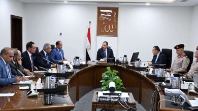 رئيس الوزراء يتابع الاستعدادات الخاصة ببدء العام الدراسي الجديد في المعاهد والجامعات