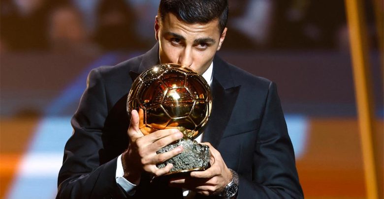 رومانو يكشف كواليس انتقال رودري إلى برشلونة.. مدة العقد وموقف رئيس ريال مدريد
